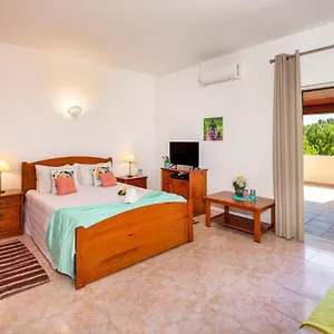  Apartamento Casa Brito,