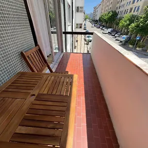 Ambiente Moderno Com Bom Gosto , Coímbra Portugal