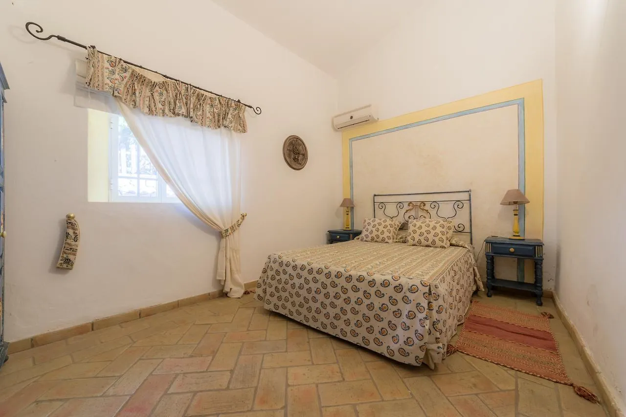 Quinta De Sao Faustino - Turismo Rural Hotel Boliqueime 0*,  Portugal